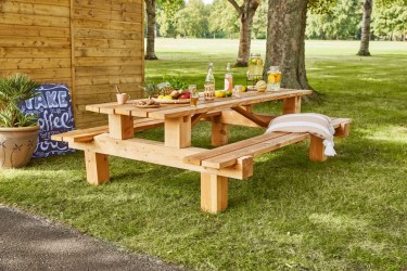 TABLE DE PIQUE-NIQUE BOSS...