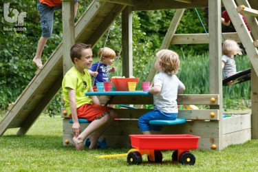 coin pique nique sous aire de jeu en bois tour kiosque Blue Rabbit pour enfants - Barbabois