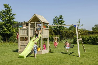 aire de jeu en bois avec cabane, balançoires et toboggan Blue Rabbit - modèle Palazzo chez Barbabois